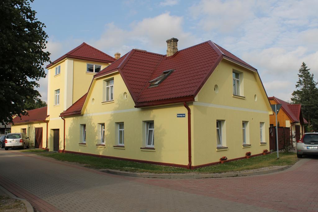 Amrai Appartement Ventspils Buitenkant foto