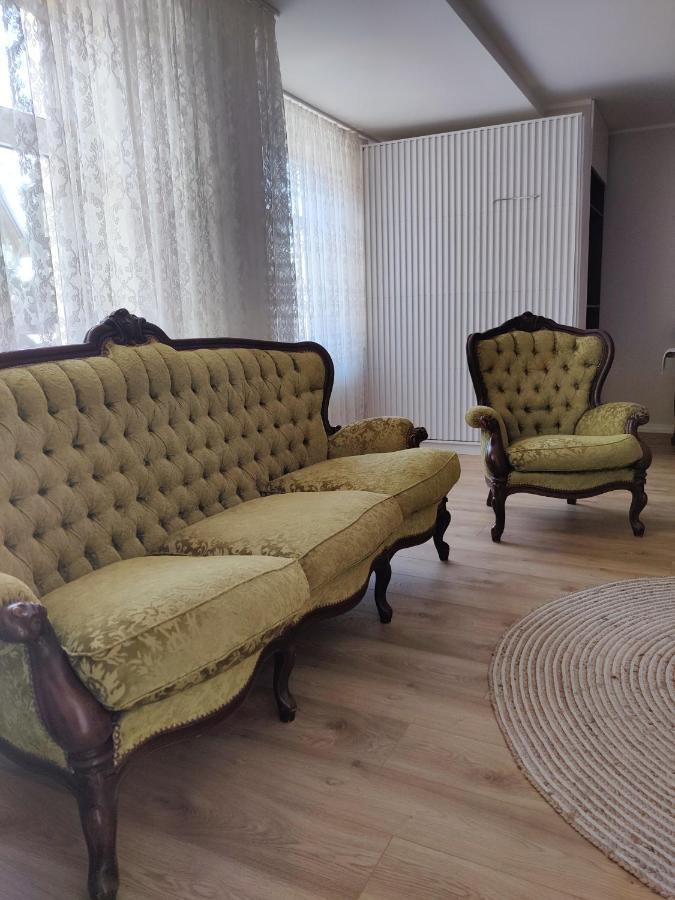 Amrai Appartement Ventspils Buitenkant foto